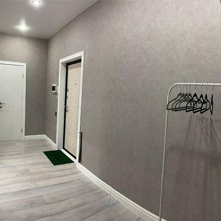 Vip Апартаменты В Центре Города كوستاناي المظهر الخارجي الصورة